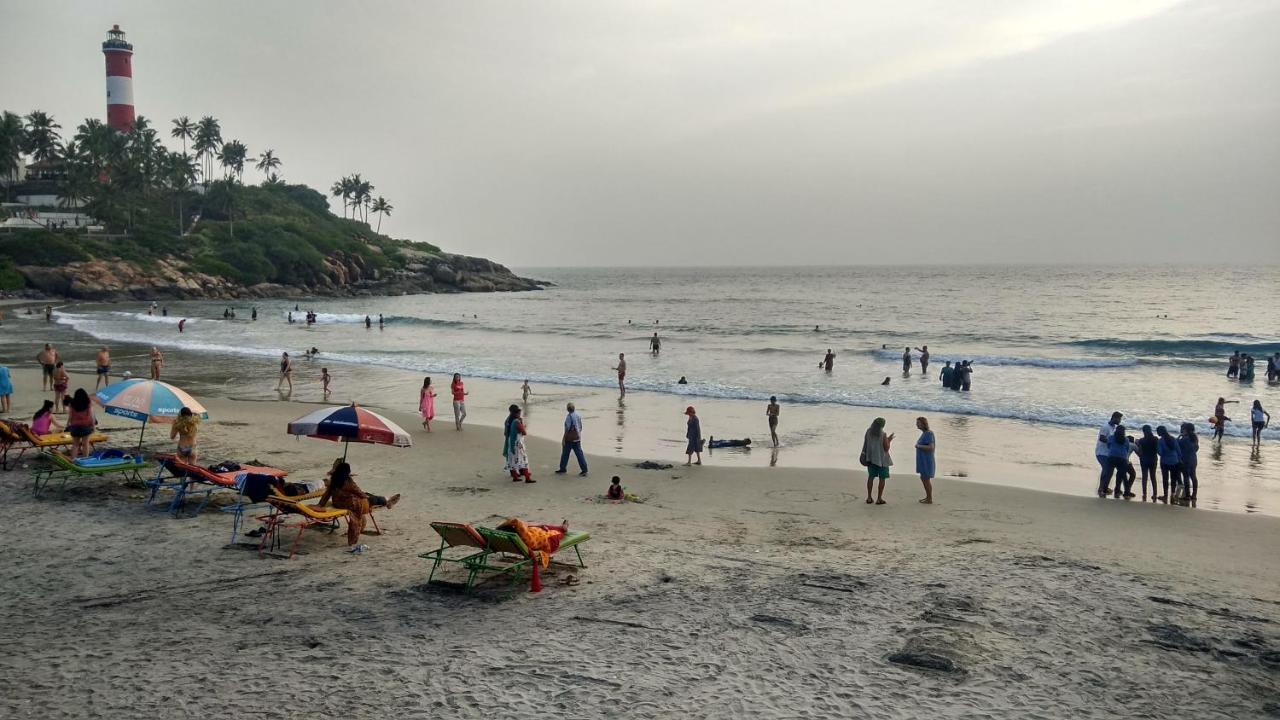 Hotel Neptune Kovalam Thiruvananthapuram Kültér fotó